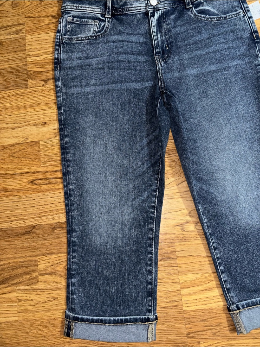 M Jeans By Maurices Classic 21 Inch Cuffed Denim Capri Women’s Size 12 Acid Wash - Picture 3 of 16